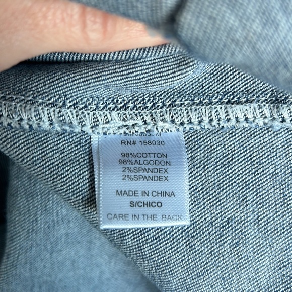 Love Tree Denim long sleeve button down distressed raw hem tunic shirt - Picture 12 of 16